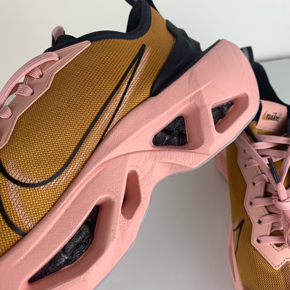Nike Women’s ZoomX Vista grind gold stardust - Picture 11 of 12